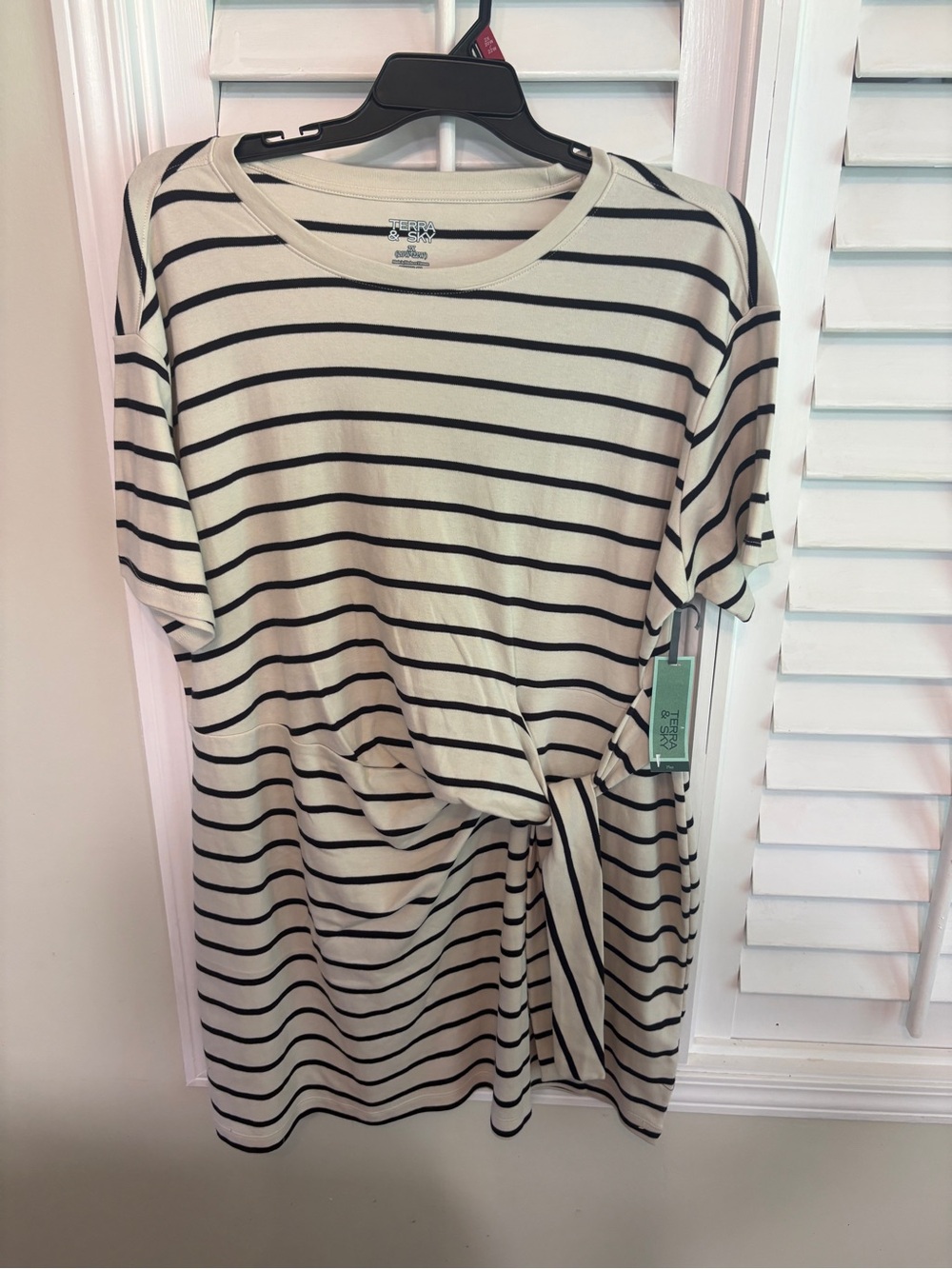Terra & Sky Cream And Black Stripe Dress Size 2X
